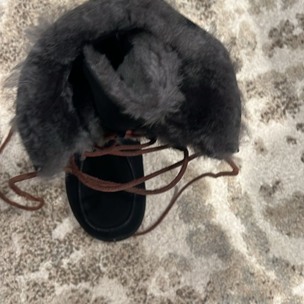 Black Ugg lace up boots 👢 - Picture 7 of 8